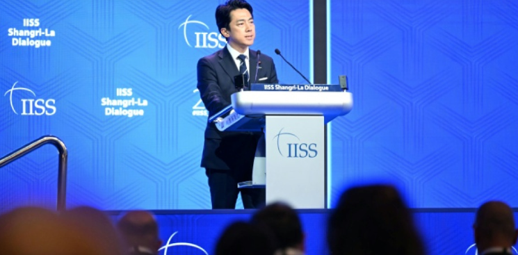 Menhan Jepang Sindir China dalam Pertemuan Keamanan di Singapura